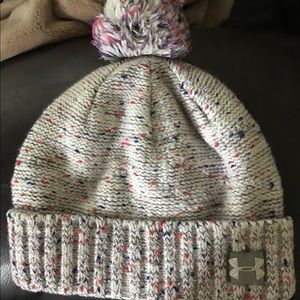Under Amour   Winter ❄️ hat 💕